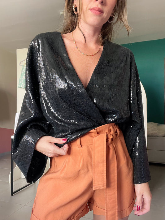 Quimono Paetês Preto