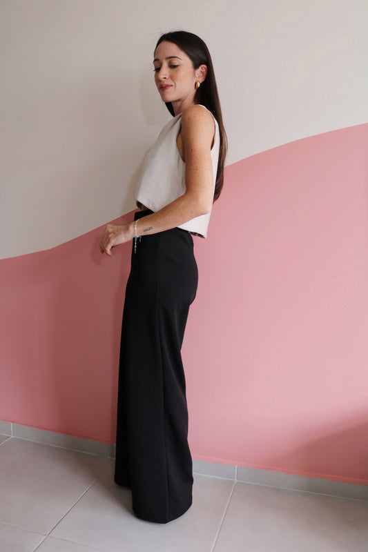 Calça reta crepe Clarisse Turmalina Negra