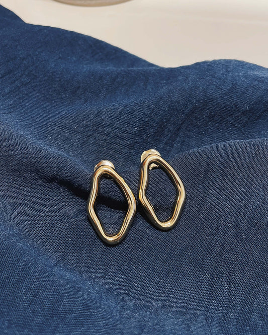 Brinco Lagoa Médio Dourado