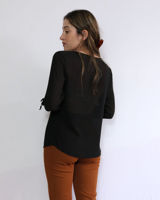 Blusa Anitta Preta