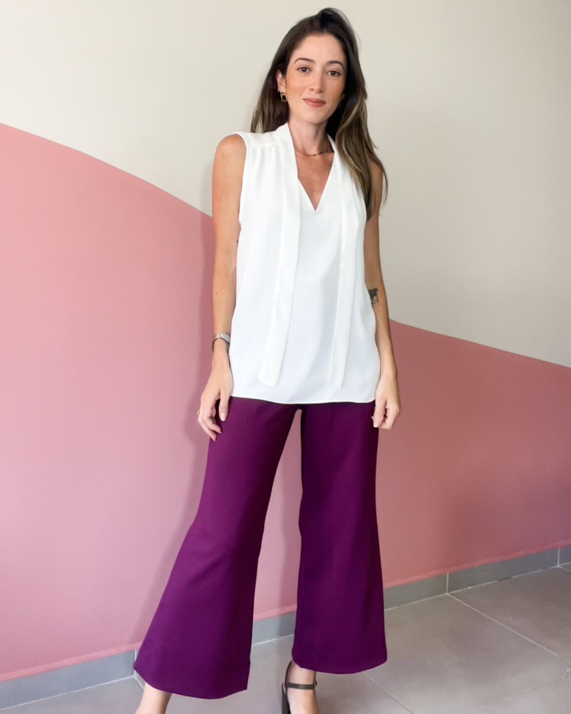 Blusa Regata Texturizada Decote Laço Valéria Off White