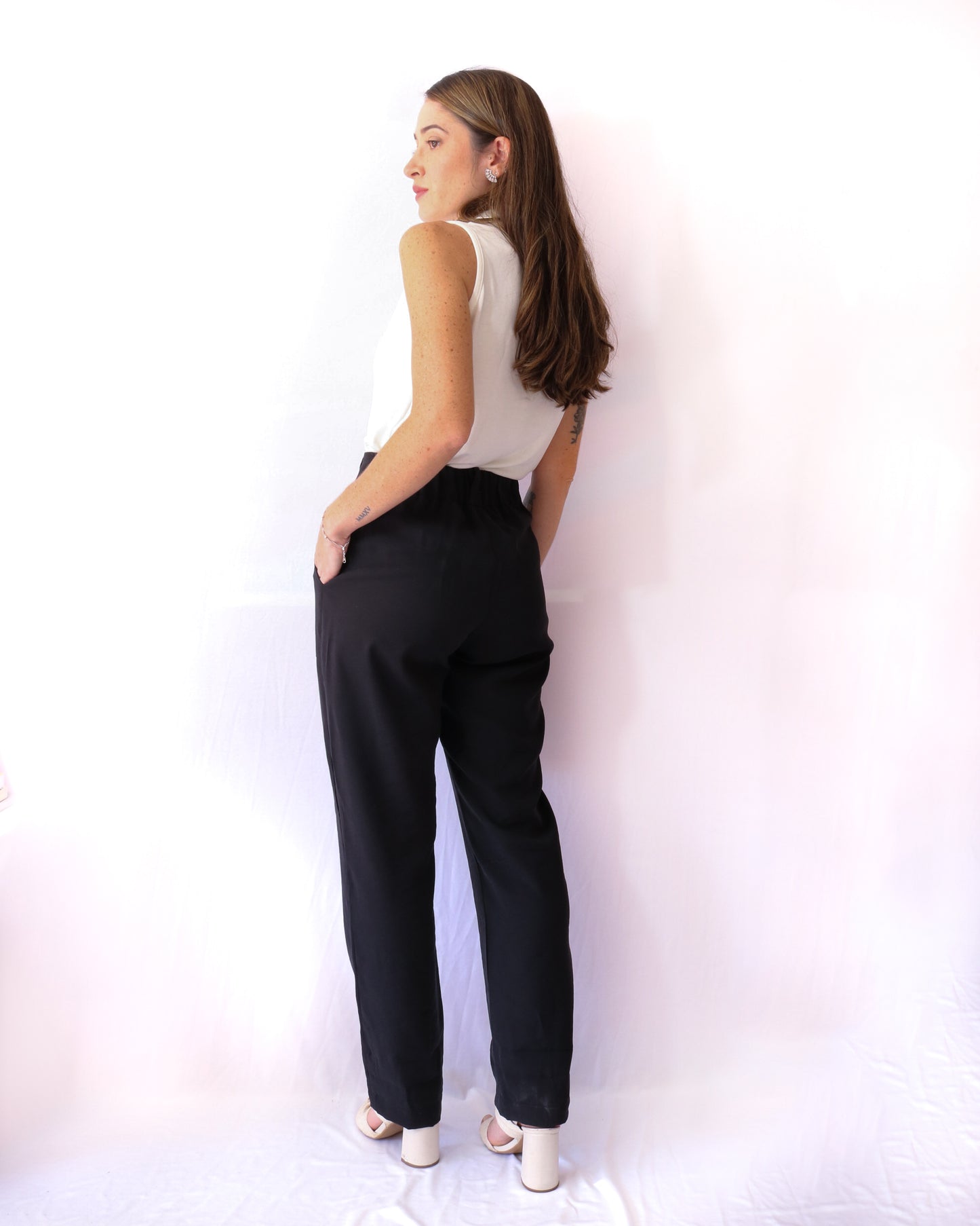 Calça Reta Lara Preta