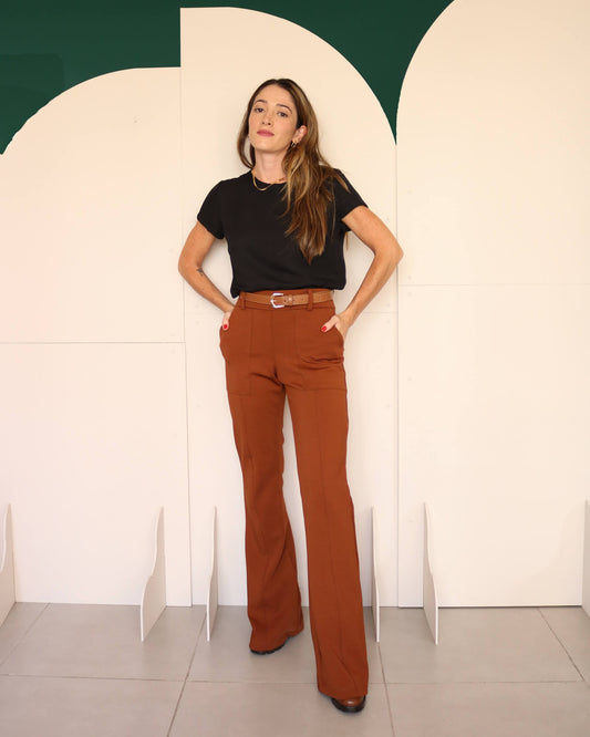 Blusa Manga Curta Crepe Fiorella Preta