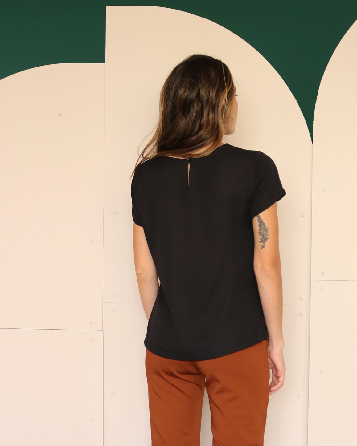 Blusa Crepe Fiorella Preta