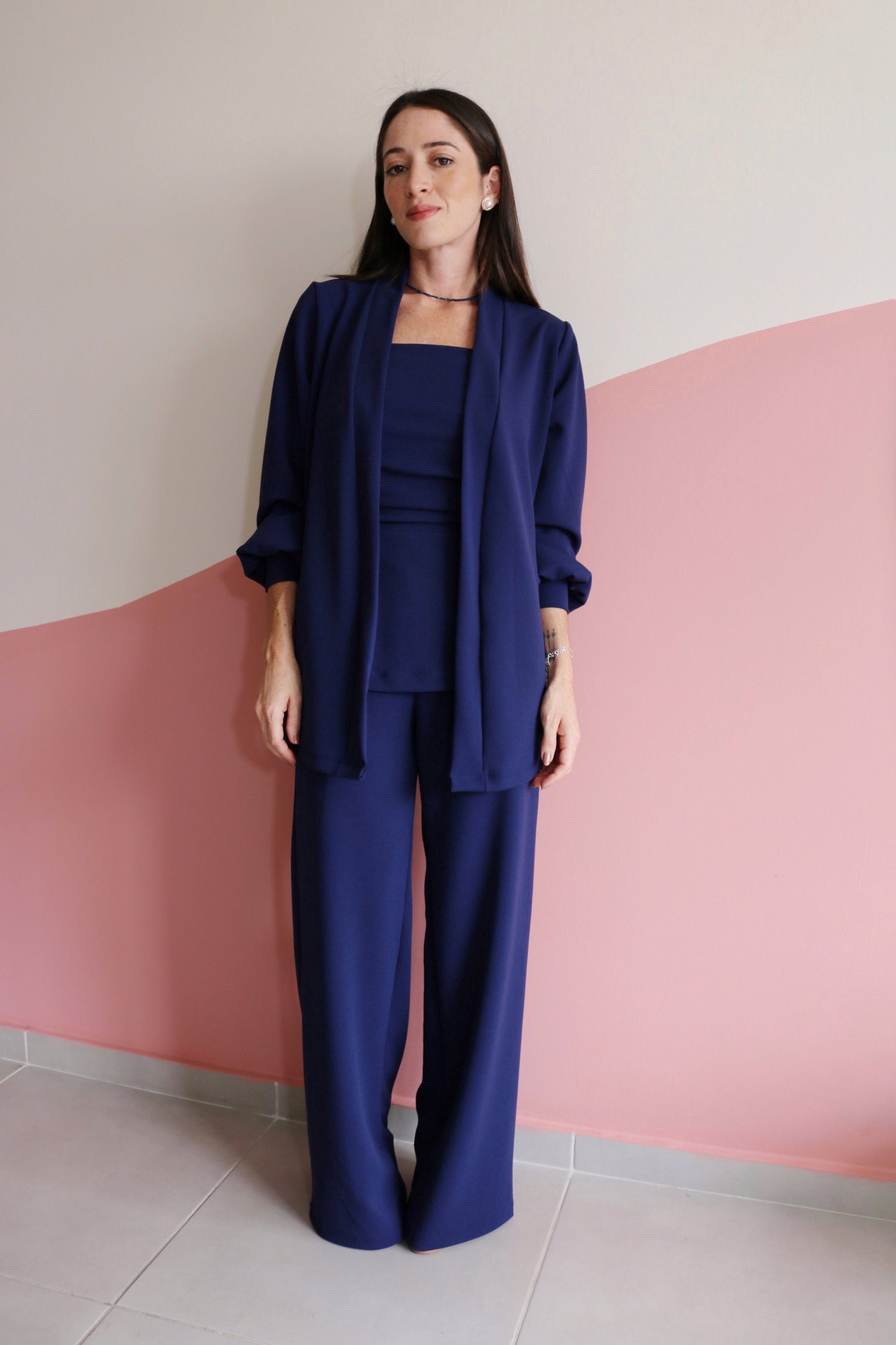 Calça reta crepe Clarisse Azul Safira