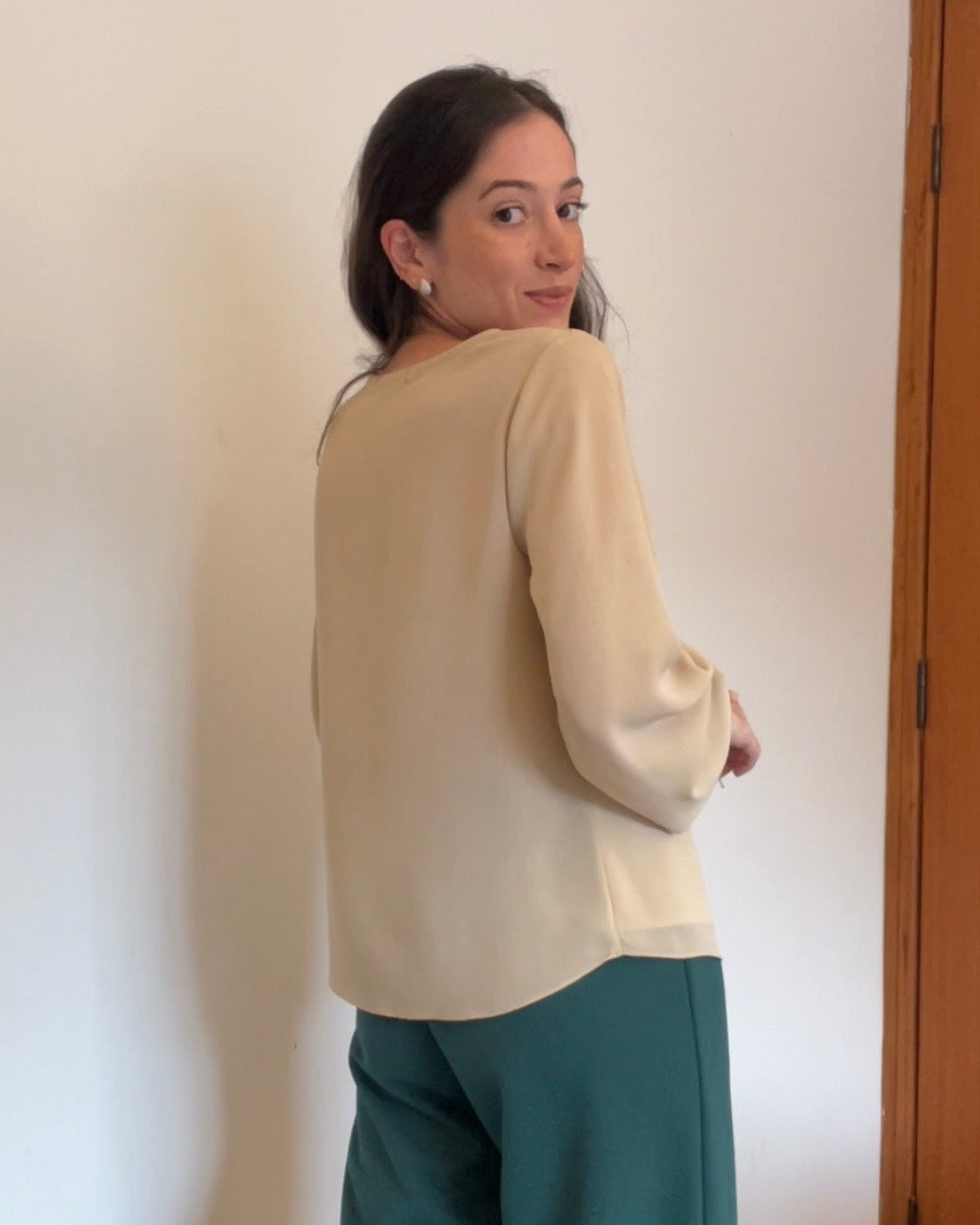 Blusa Mangas Bufantes Decote V Cora Bege