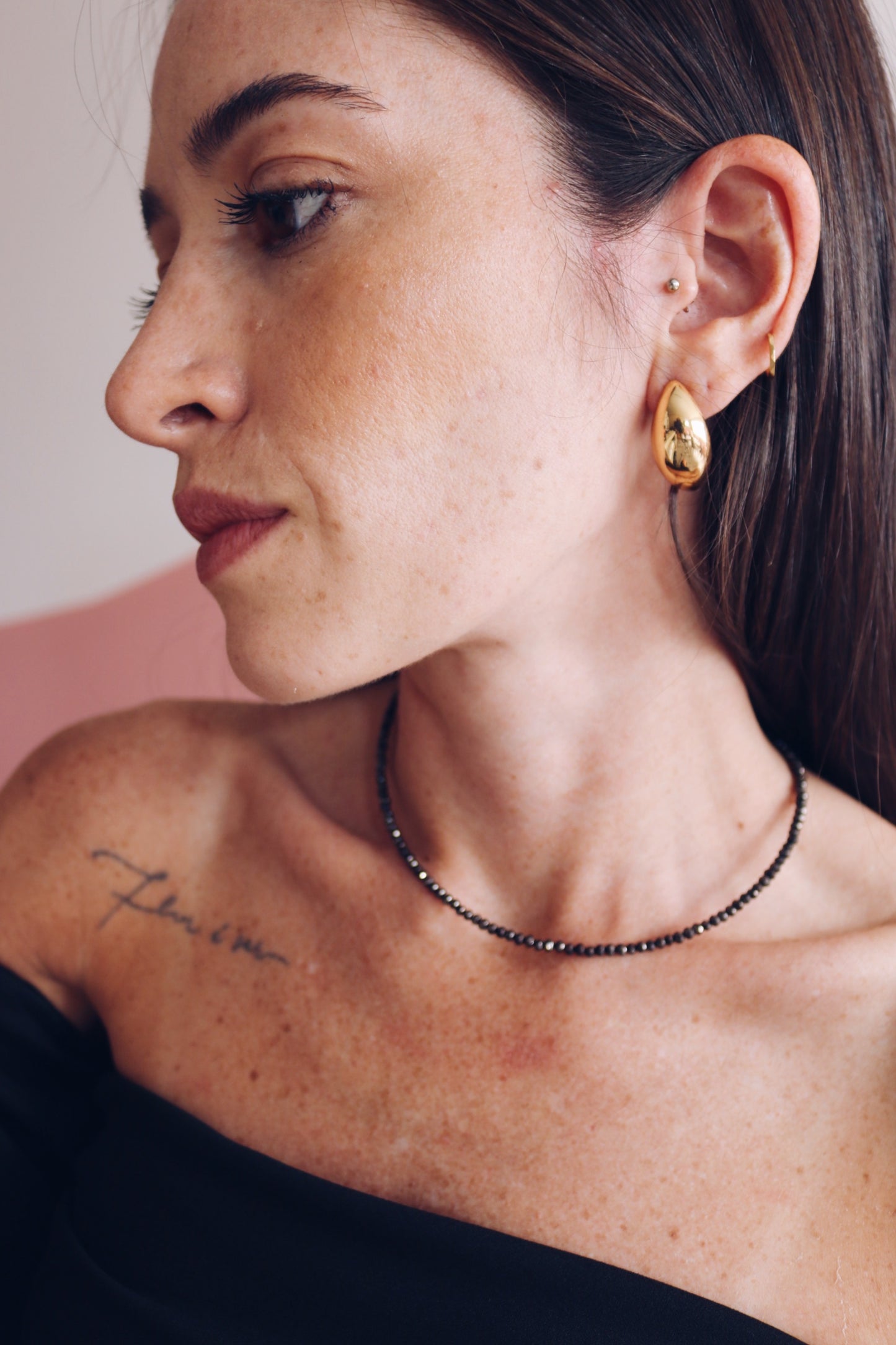Choker Celine Cristais Turmalina Negra