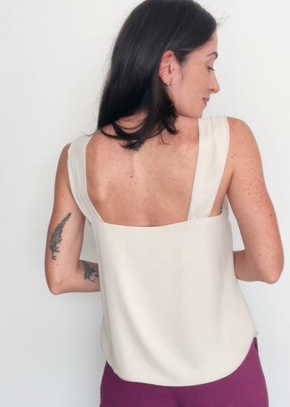 Blusa Alças Crepe Olívia Gelo