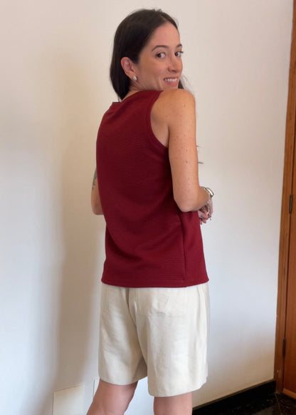 Blusa Regata Malha Canelada Elise Bordô