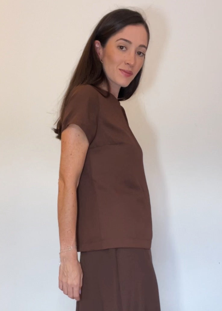 Blusa Manga Curta Crepe Fiorella Marrom