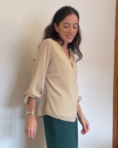 Blusa Mangas Bufantes Decote V Cora Bege