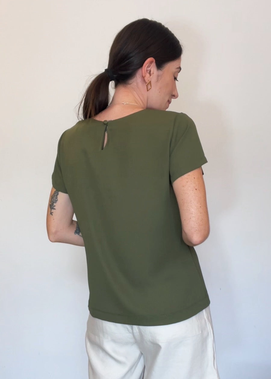 Blusa Manga Curta Crepe Fiorella Militar