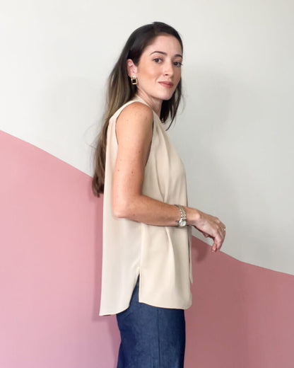 Blusa Regata Texturizada Decote Laço Valéria Bege