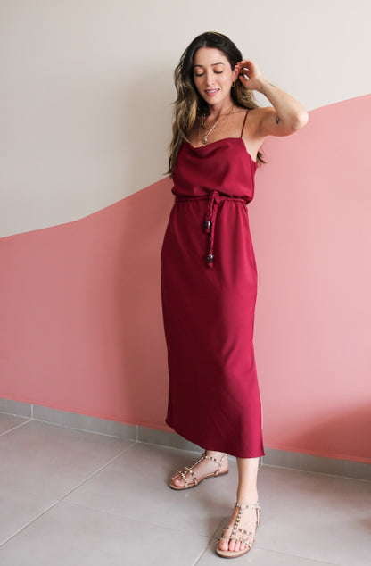 Vestido Midi Degagê Kate Bordô