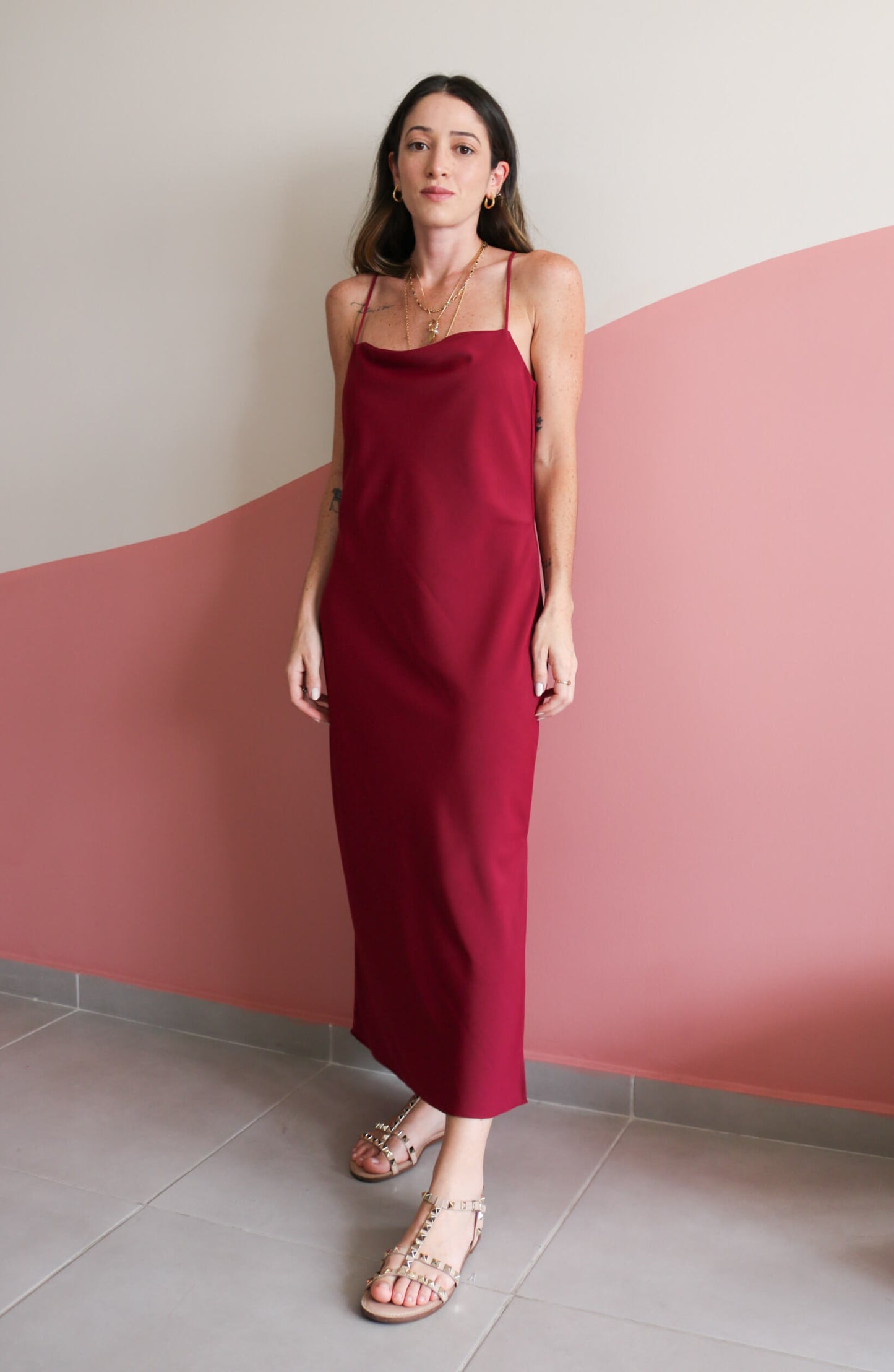 Vestido Midi Degagê Kate Bordô