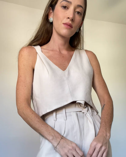 Blusa alça torcida Catarina Bege Andiroba